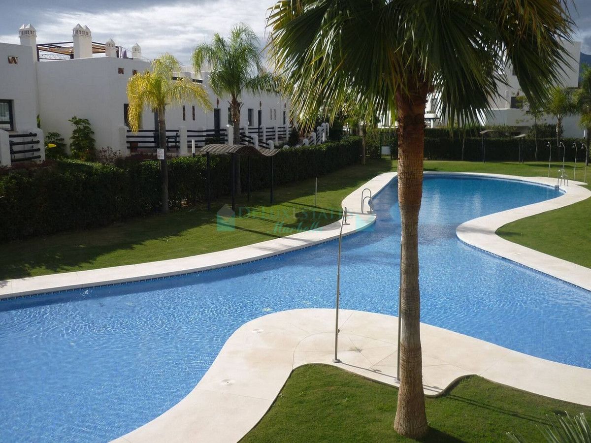 Ground Floor Apartment for sale in Estepona