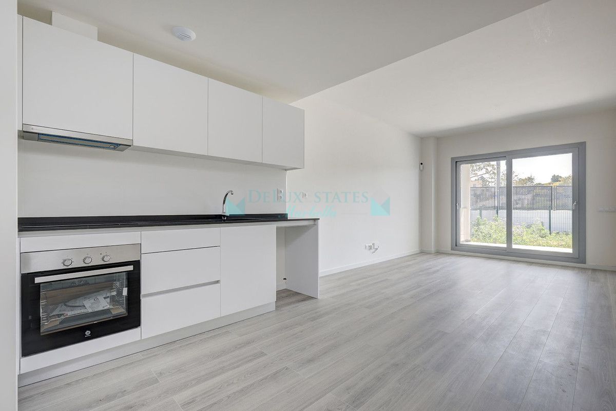 Ground Floor Apartment for sale in Valle Romano, Estepona