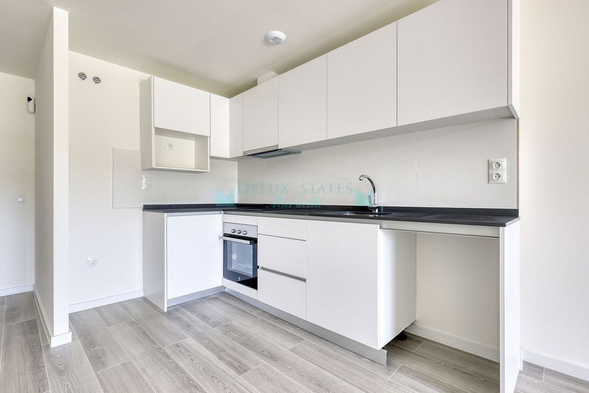 Ground Floor Apartment for sale in Valle Romano, Estepona