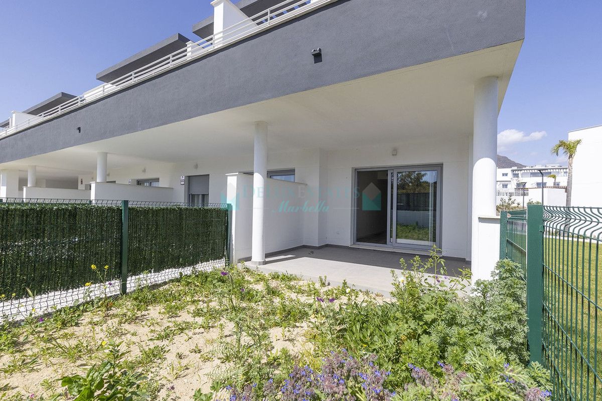 Ground Floor Apartment for sale in Valle Romano, Estepona