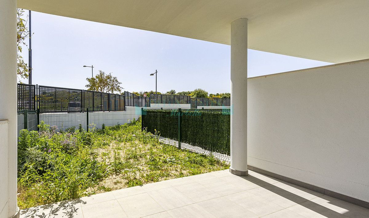 Ground Floor Apartment for sale in Valle Romano, Estepona