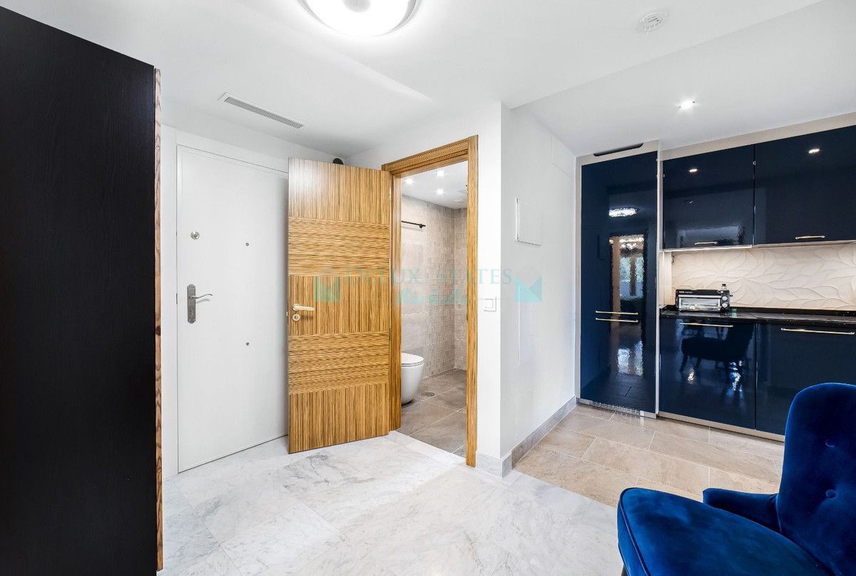 Apartment for sale in Marbella - Puerto Banus