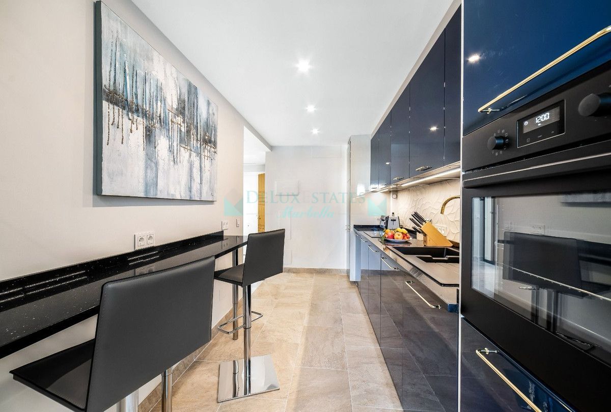 Apartment for sale in Marbella - Puerto Banus