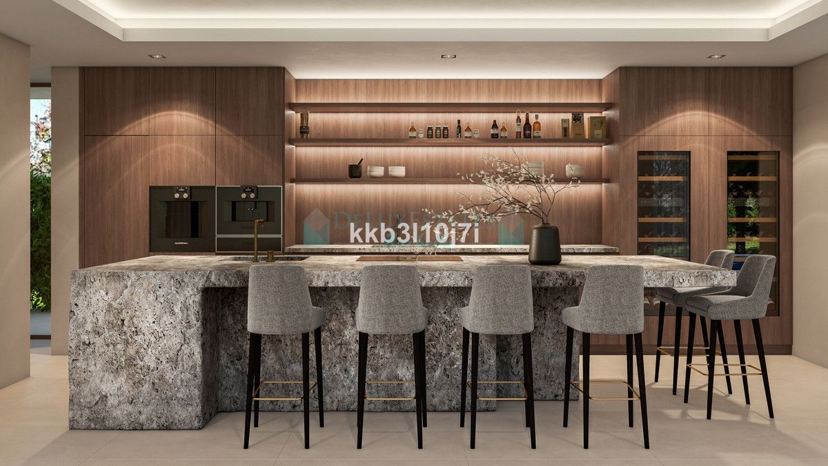 Villa for sale in Nueva Andalucia