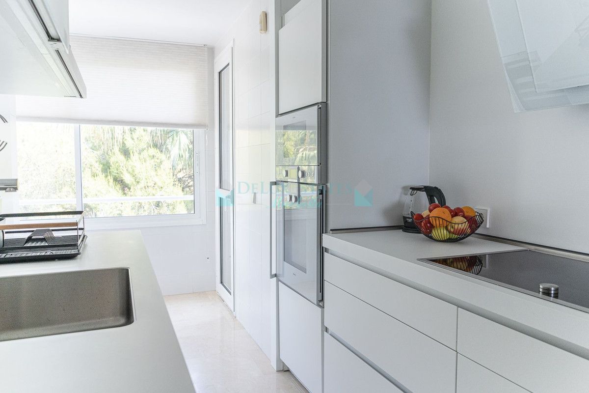 Apartamento en alquiler en Estepona