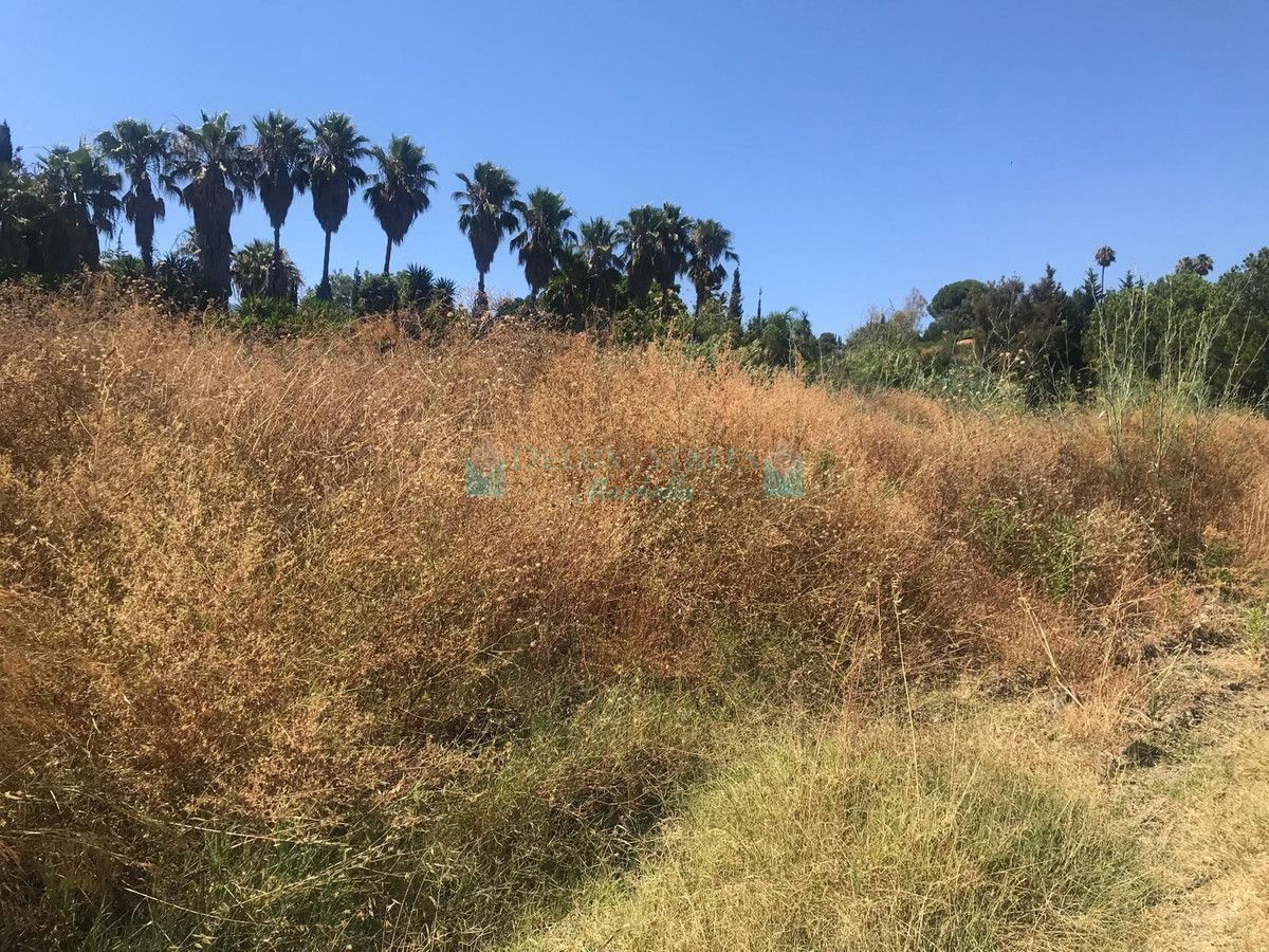 Plot for sale in Estepona