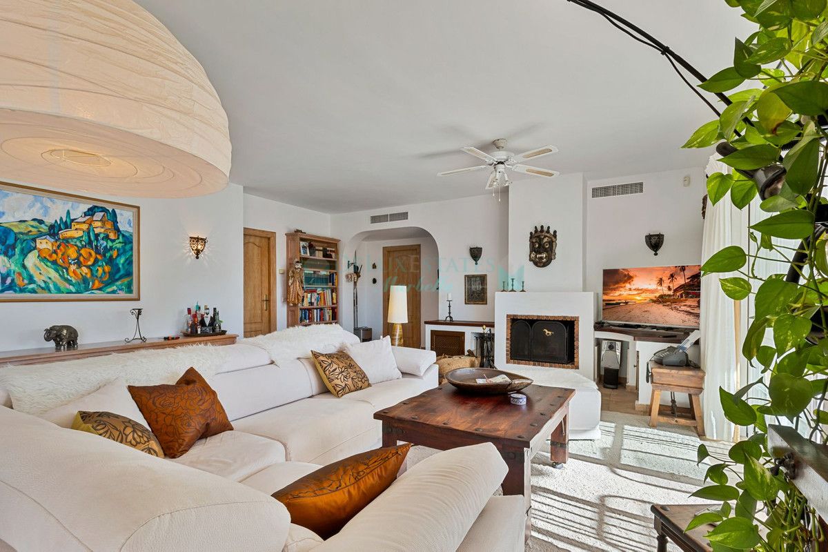 Villa en venta en Benahavis