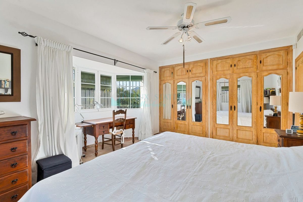 Villa en venta en Benahavis