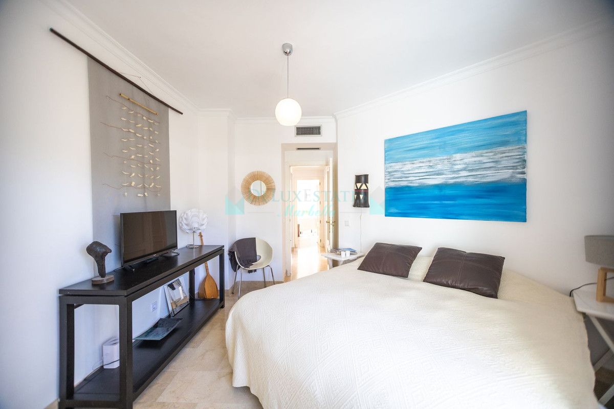 Apartamento en venta en Bel Air, Estepona