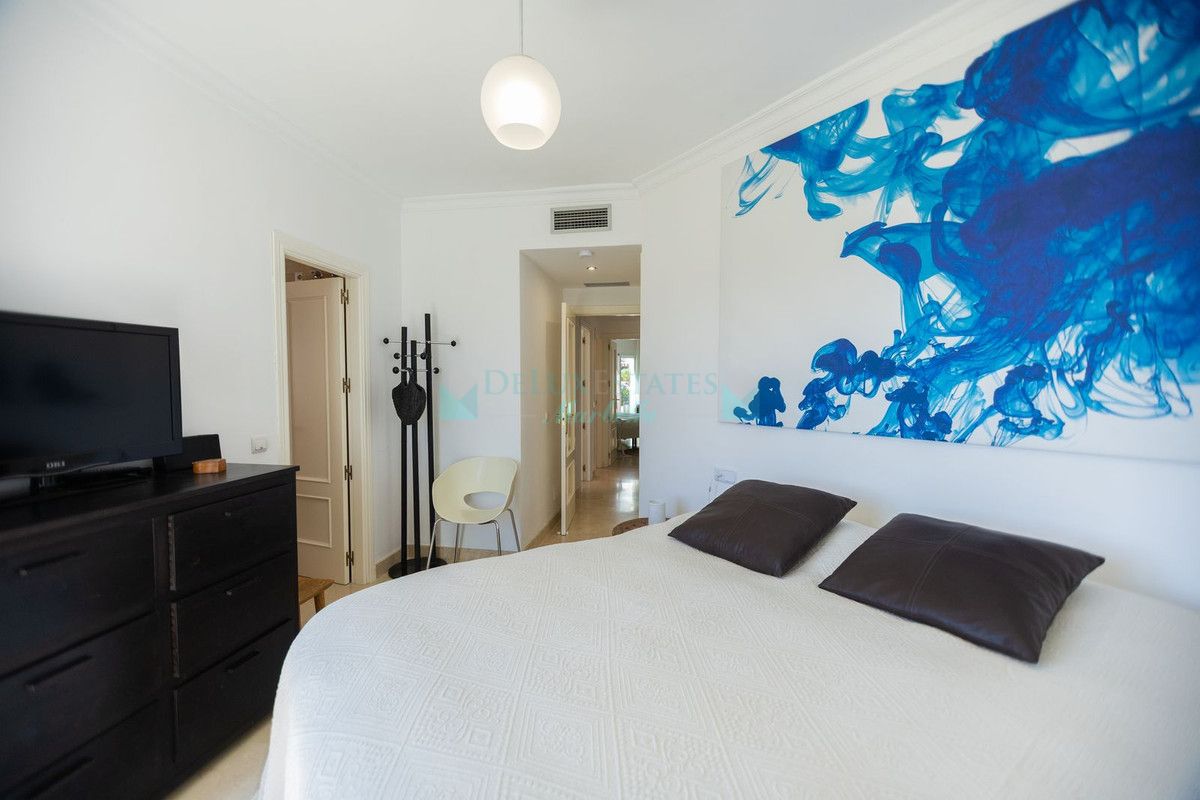 Apartamento en venta en Bel Air, Estepona