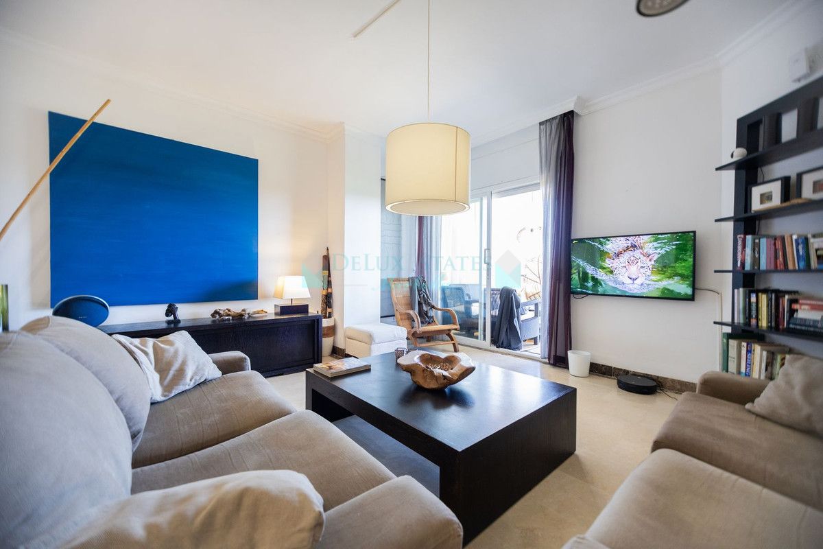 Apartamento en venta en Bel Air, Estepona