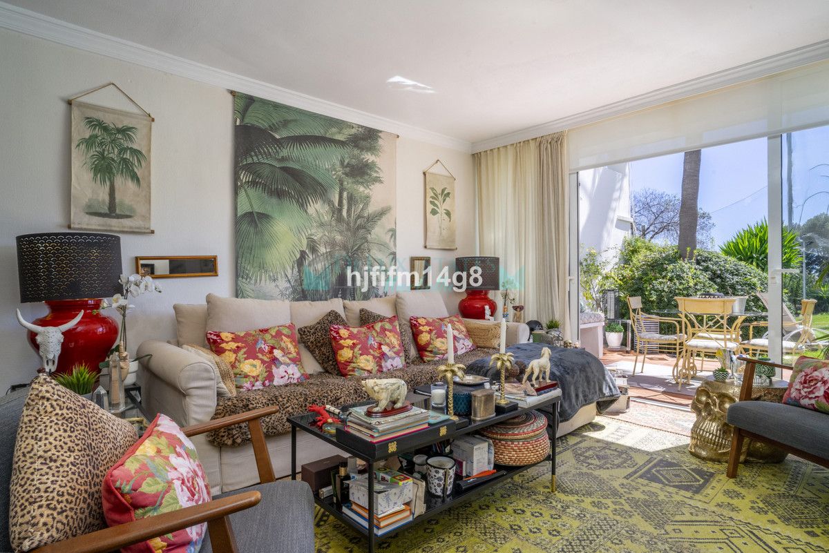 Ground Floor Apartment for sale in Nueva Andalucia