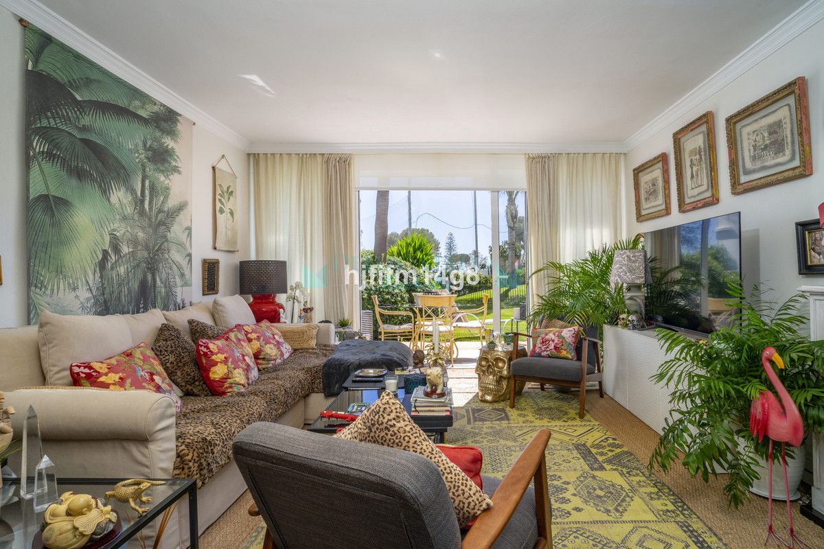 Ground Floor Apartment for sale in Nueva Andalucia