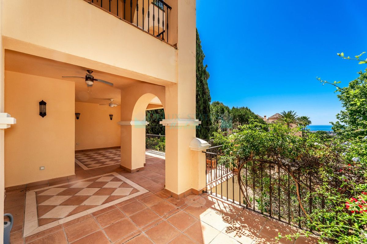 Ground Floor Apartment for sale in La Quinta, Benahavis