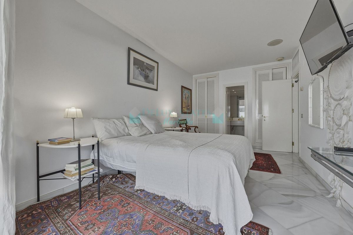 Apartment for sale in Marbella - Puerto Banus