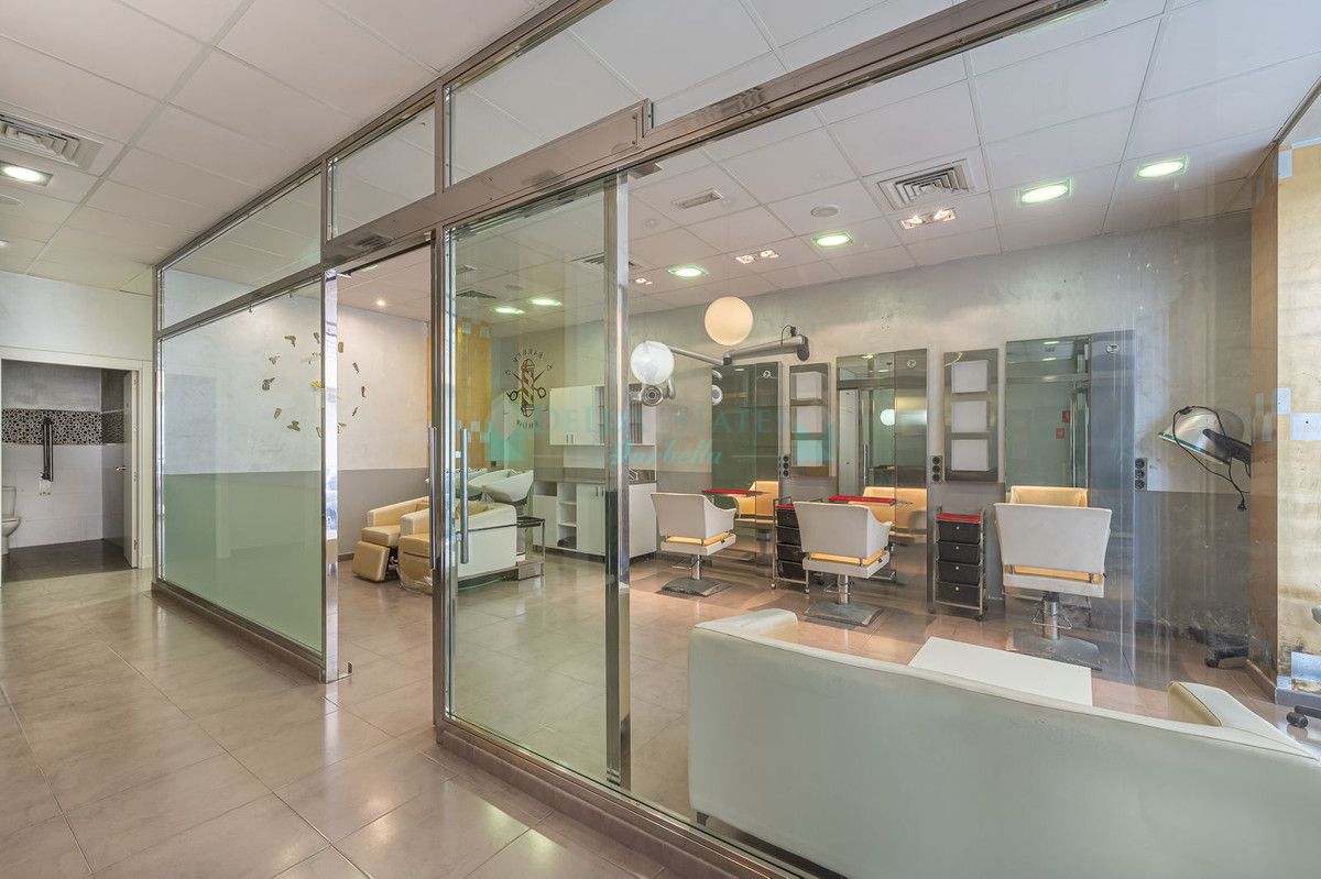 Business for sale in Estepona