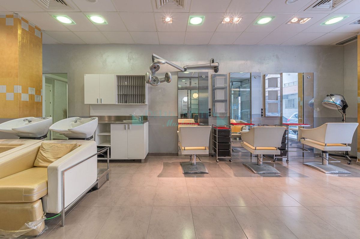 Business for sale in Estepona