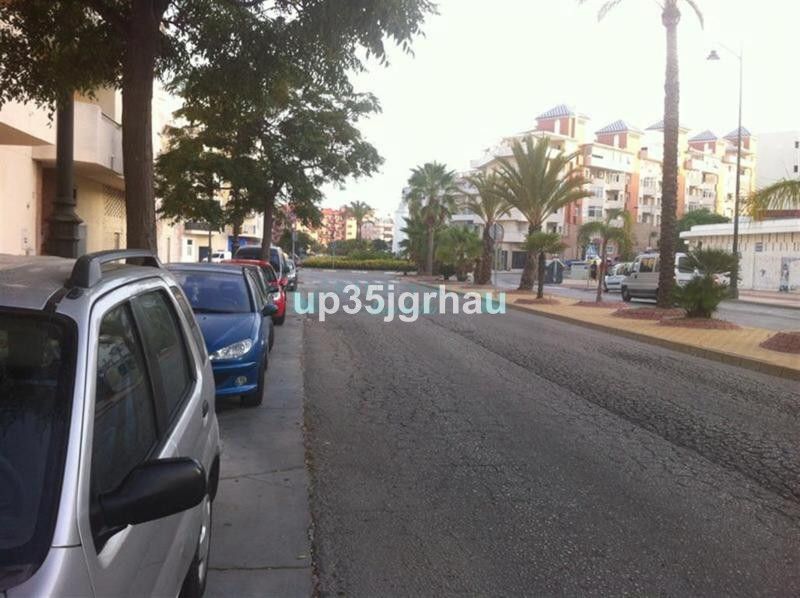 Shopping Centre for sale in Estepona