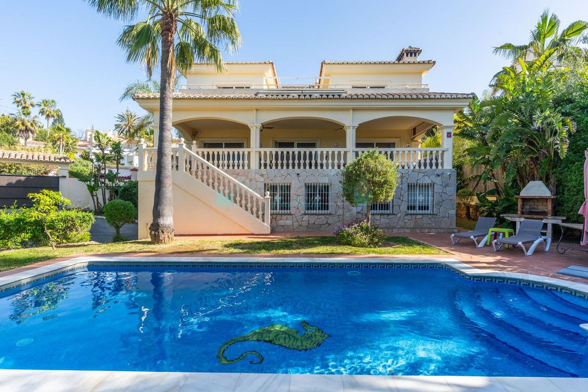 Villa en venta en Marbesa, Marbella Este