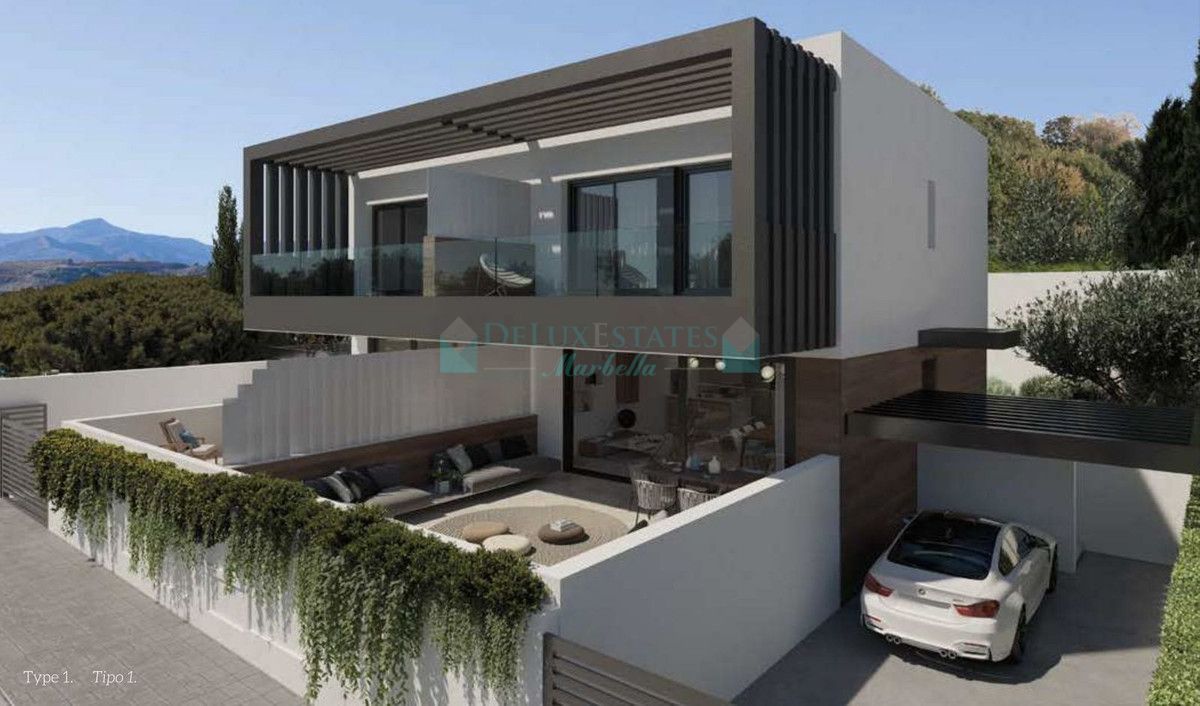 Semi Detached Villa for sale in Estepona