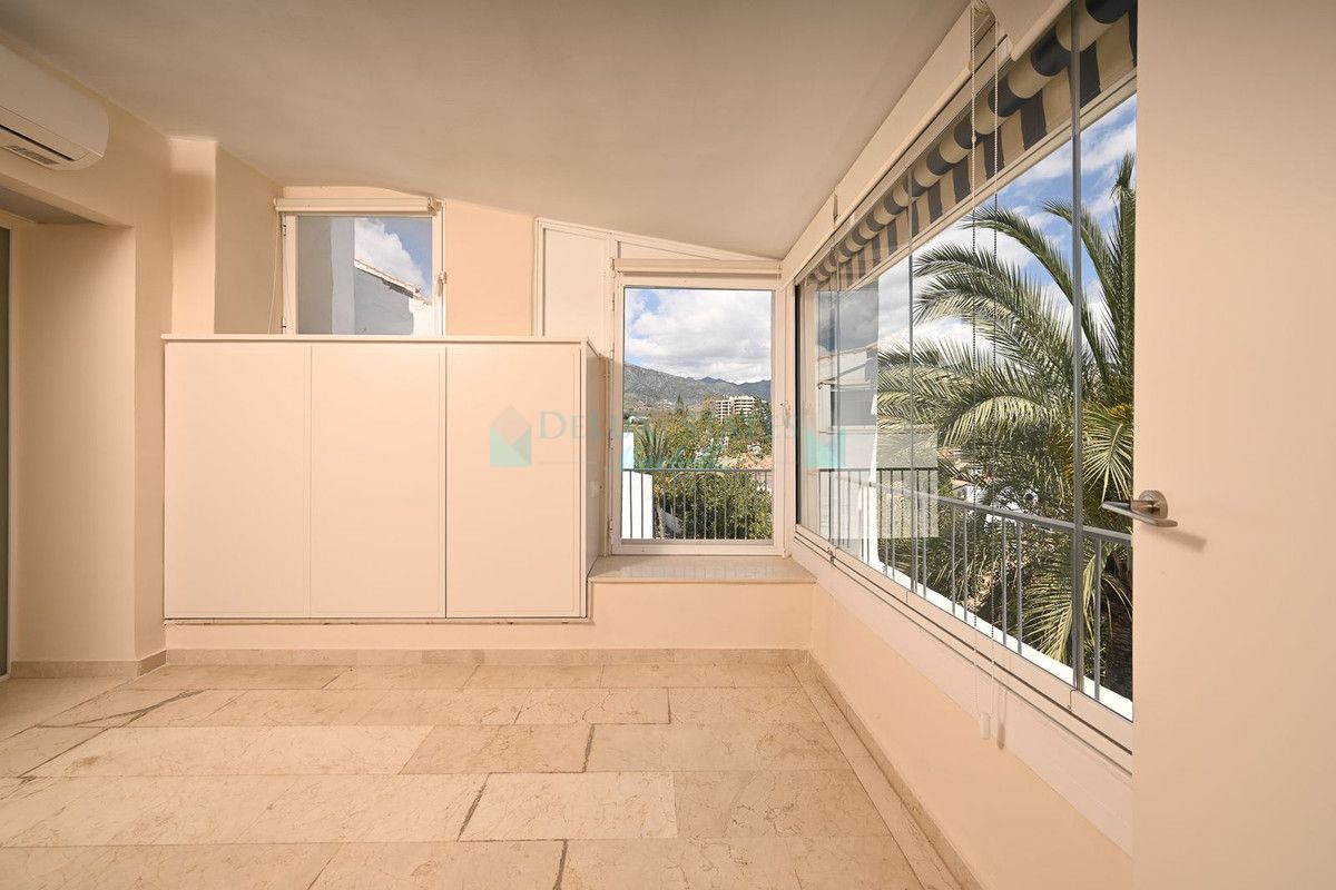 Apartamento en venta en Rio Real, Marbella Este