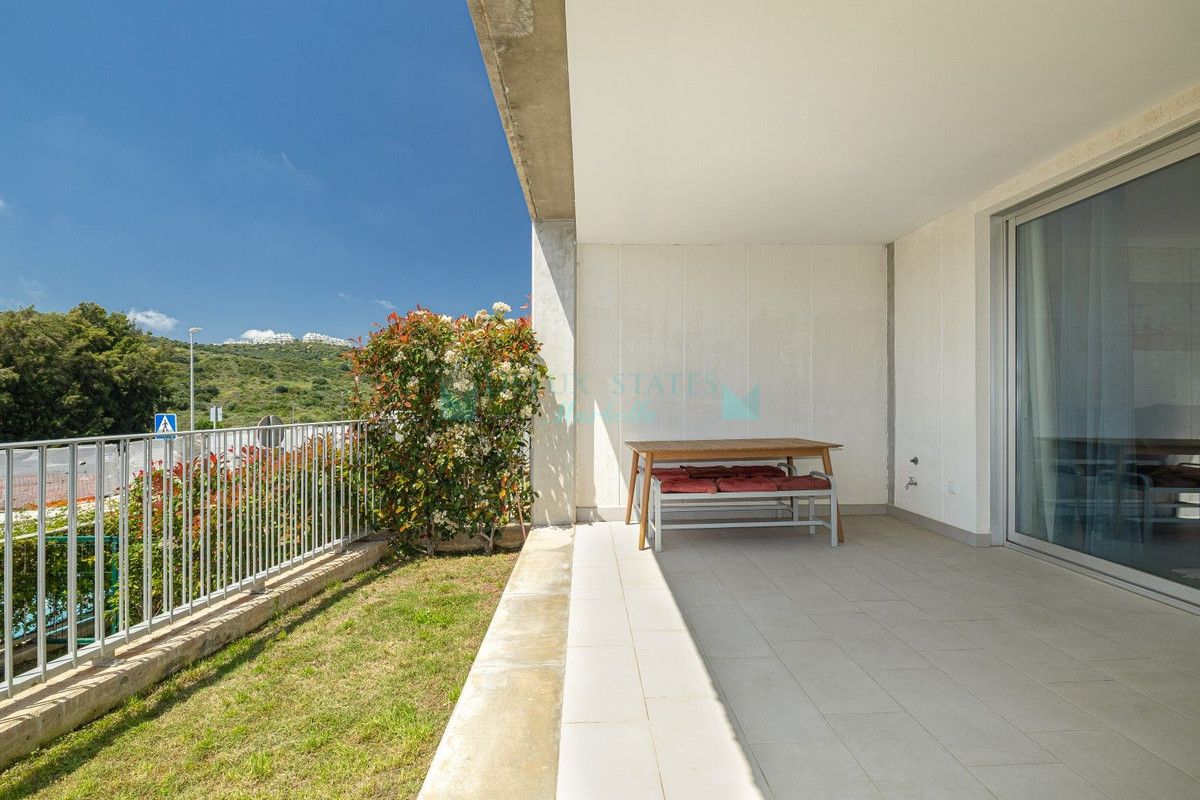 Ground Floor Apartment for sale in Estepona