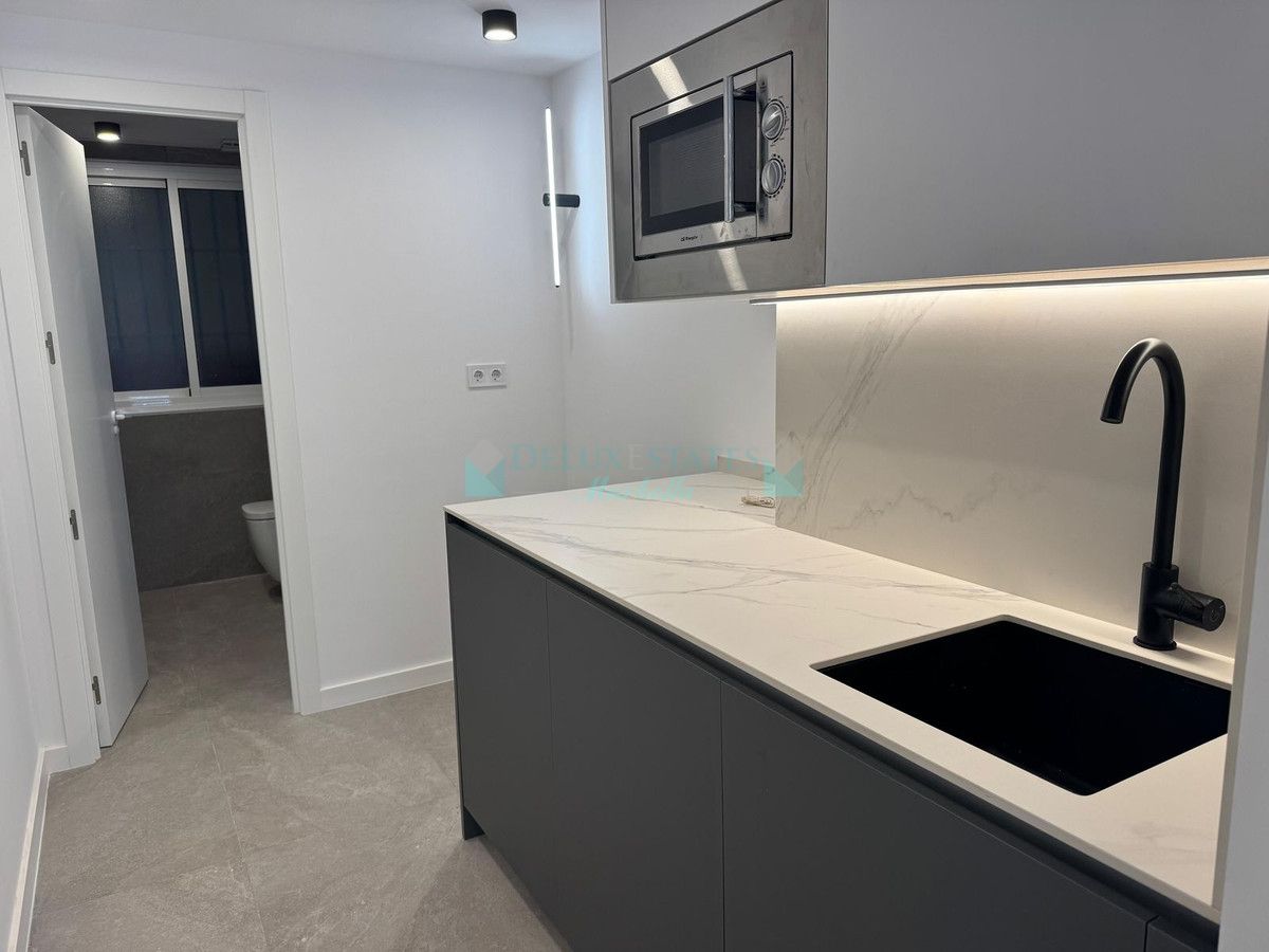 Office for sale in Marbella