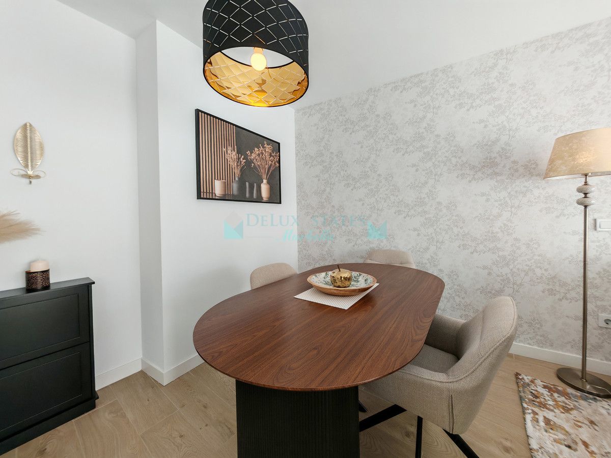 Apartamento en venta en Estepona