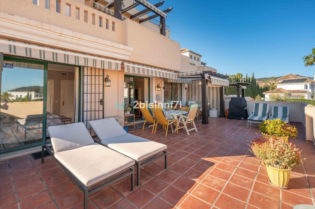 Apartment for sale in Elviria, Marbella East