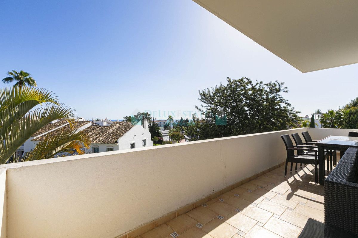 Apartment for sale in Nueva Andalucia