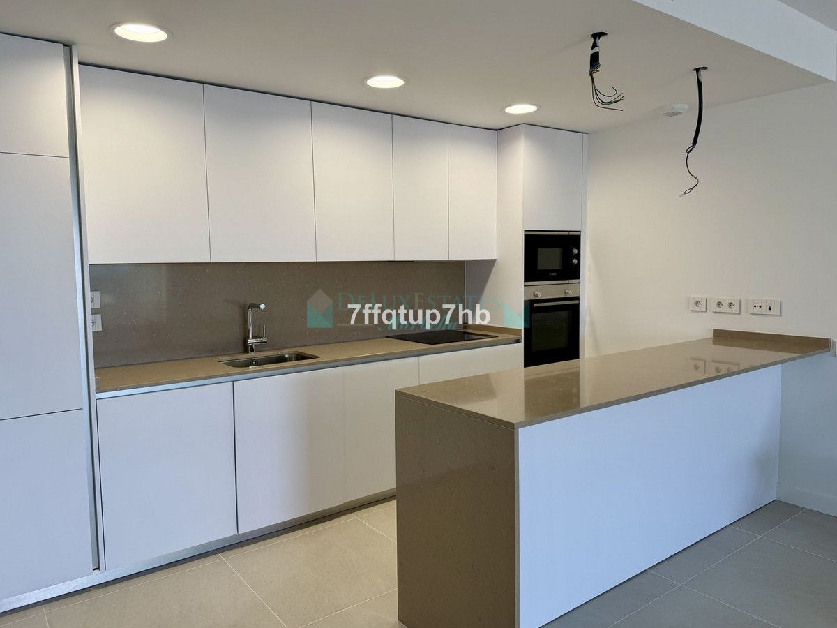 Apartamento en venta en Estepona