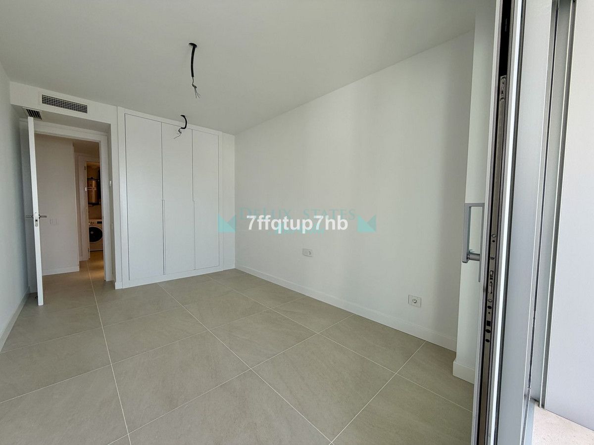 Apartamento en venta en Estepona