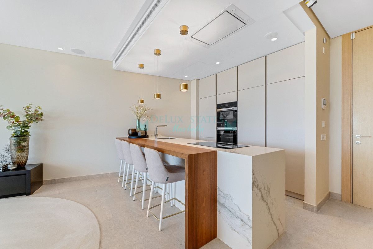 Ground Floor Apartment for sale in Benahavis