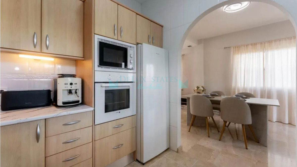 Semi Detached Villa for sale in Marbella