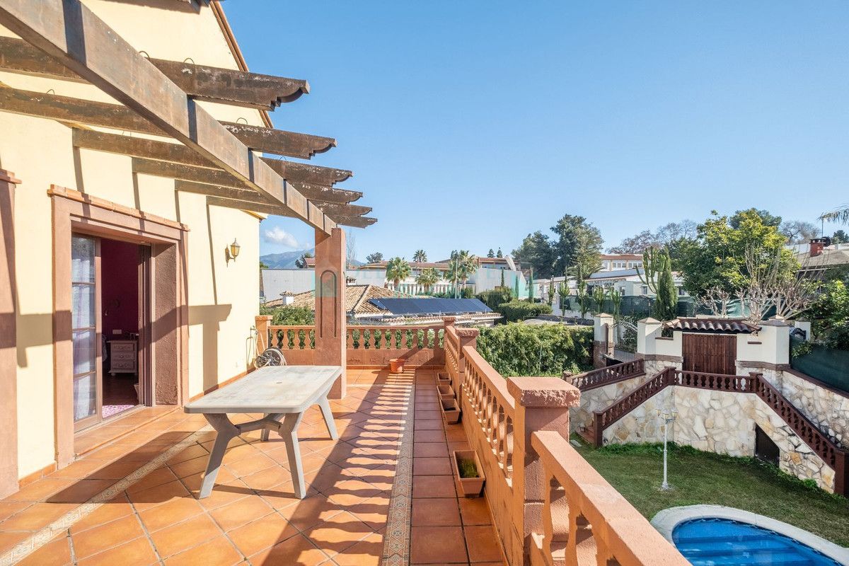 Villa for sale in San Pedro de Alcantara