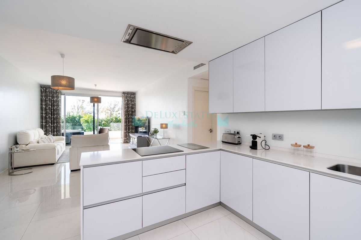 Apartment for sale in Bel Air, Estepona