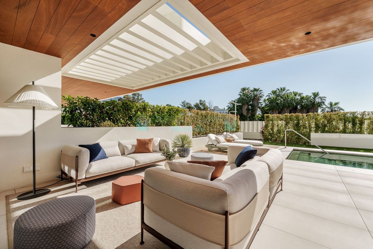 Ground Floor Apartment for sale in Marbella Golden Mile