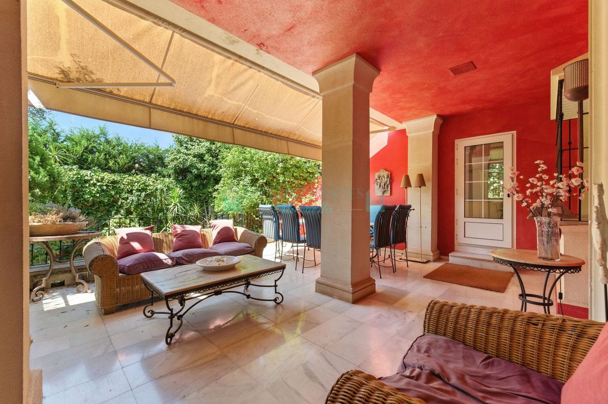 Villa for sale in Marbella