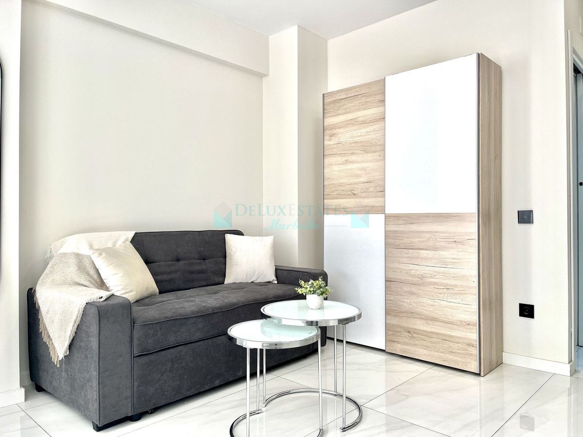 Apartamento en venta en Nueva Andalucia