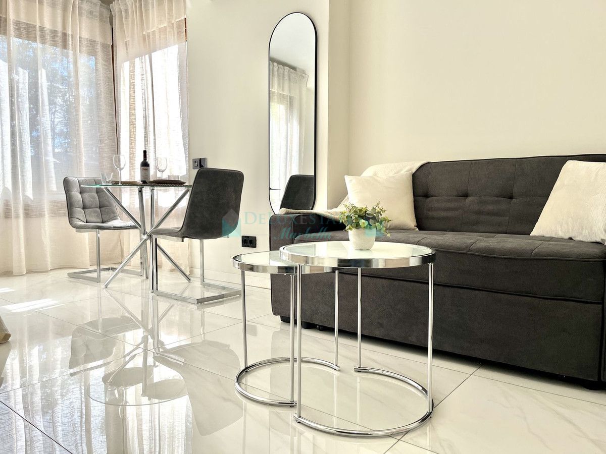Apartamento en venta en Nueva Andalucia