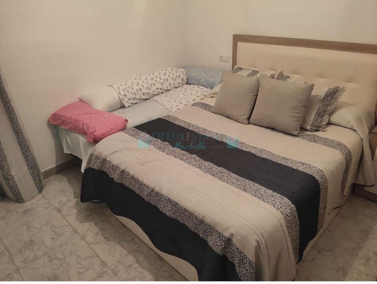 Ground Floor Apartment for sale in La Campana, Nueva Andalucia