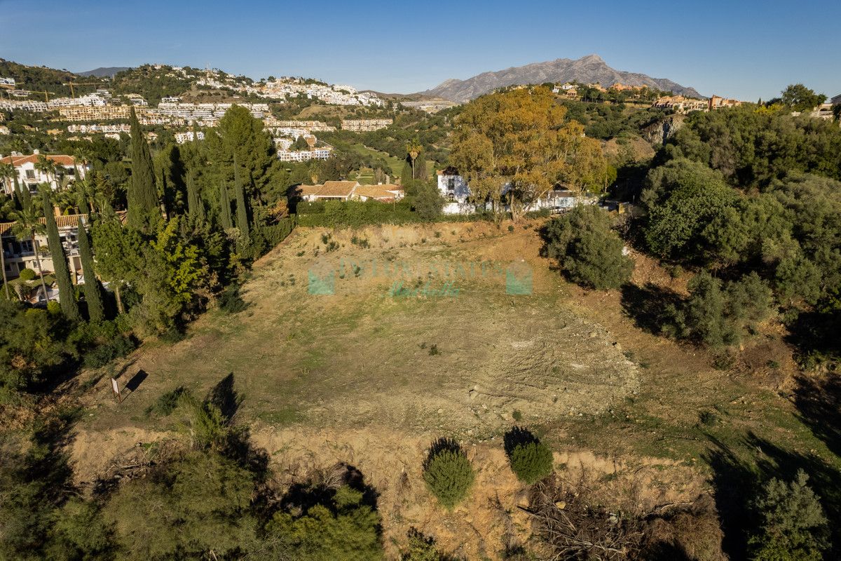 Residential Plot for sale in Benahavis