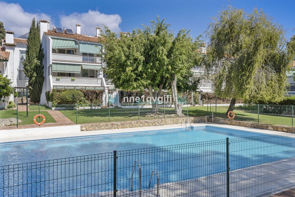 Apartment for sale in Nagüeles, Marbella Golden Mile