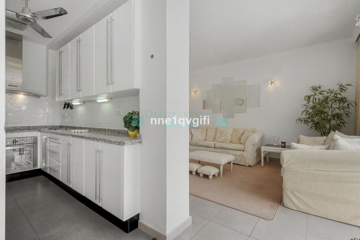 Apartment for sale in Nagüeles, Marbella Golden Mile