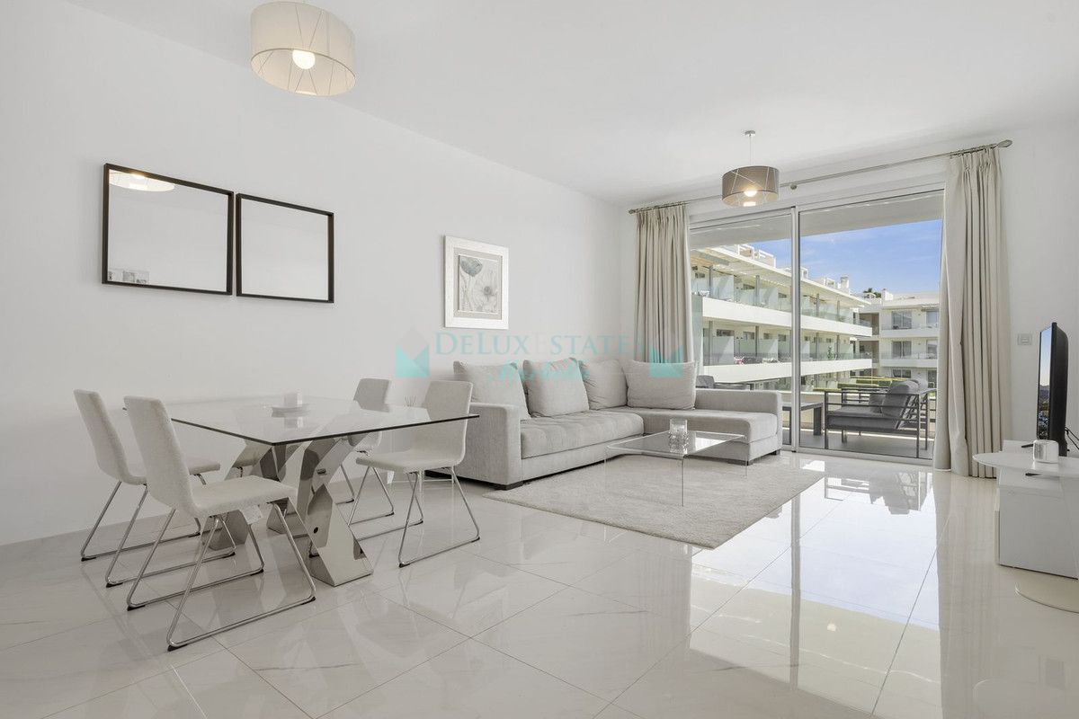 Apartamento en venta en New Golden Mile, Estepona