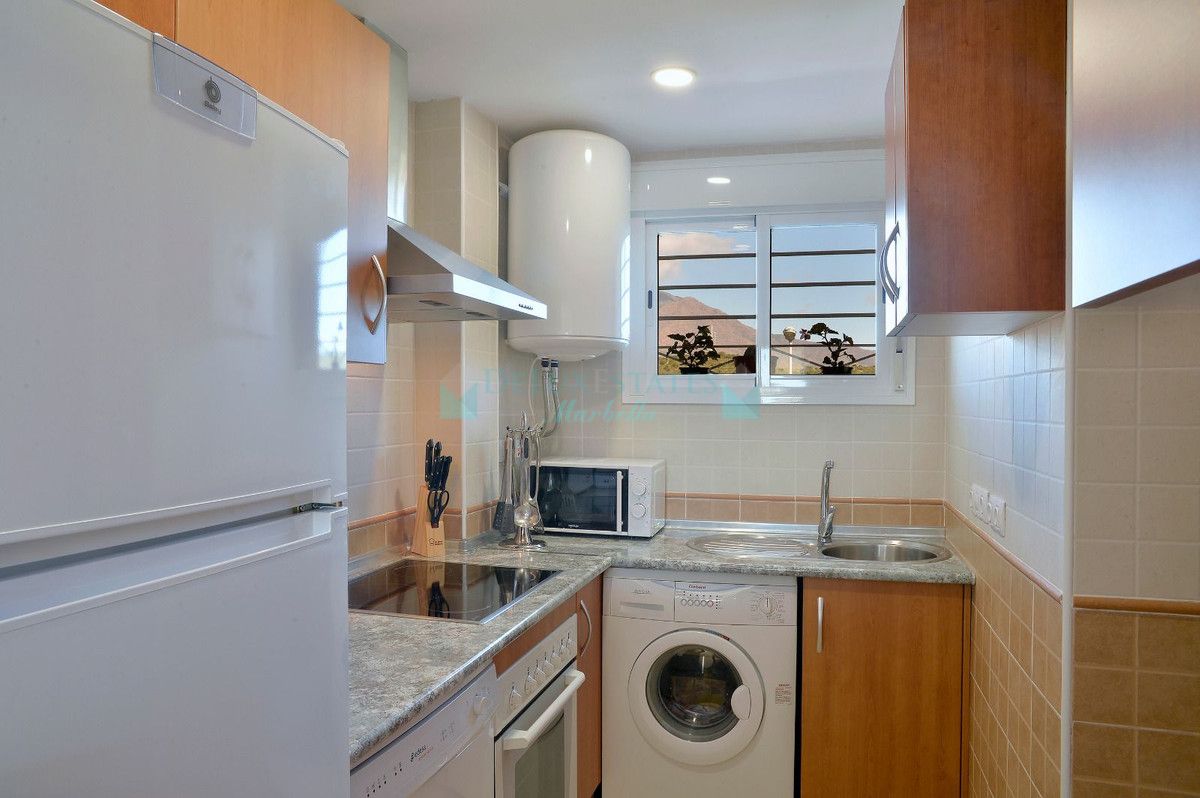 Penthouse for sale in Estepona