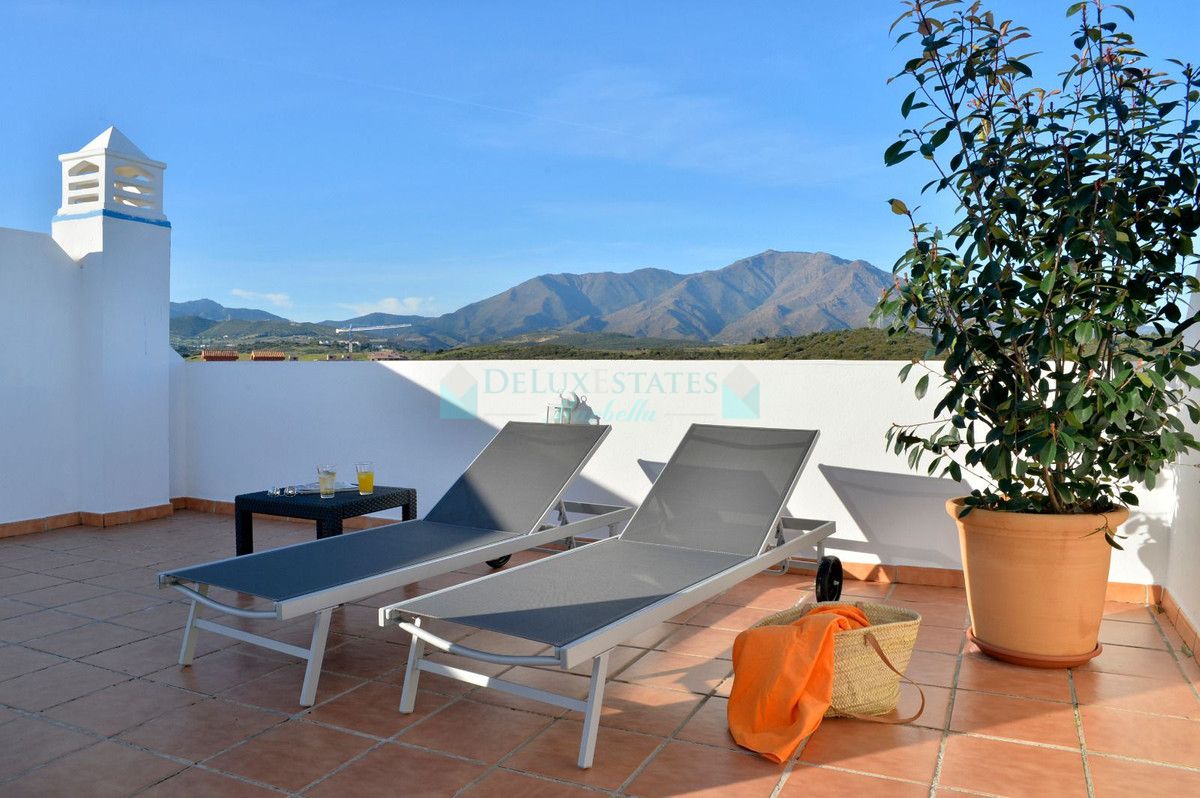 Penthouse for sale in Estepona