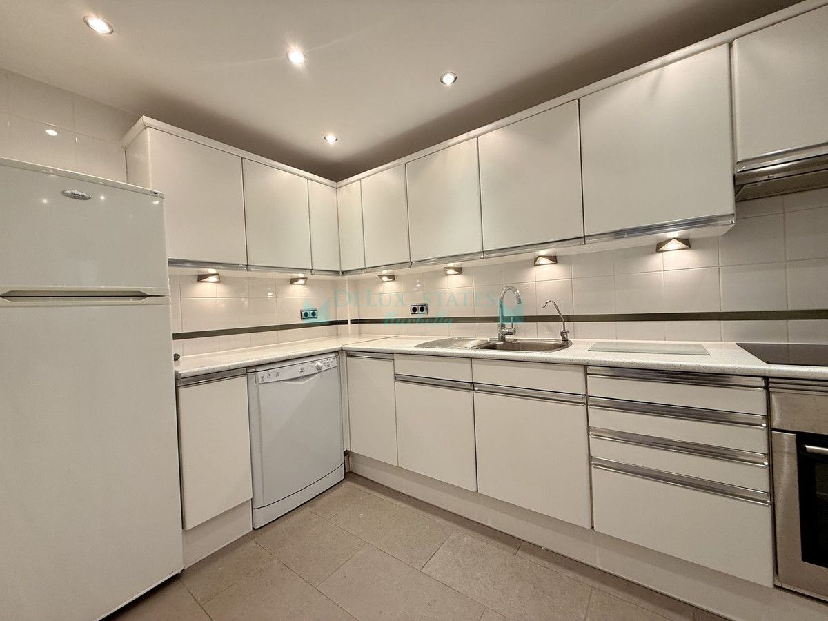 Ground Floor Apartment for sale in Marbella Golden Mile