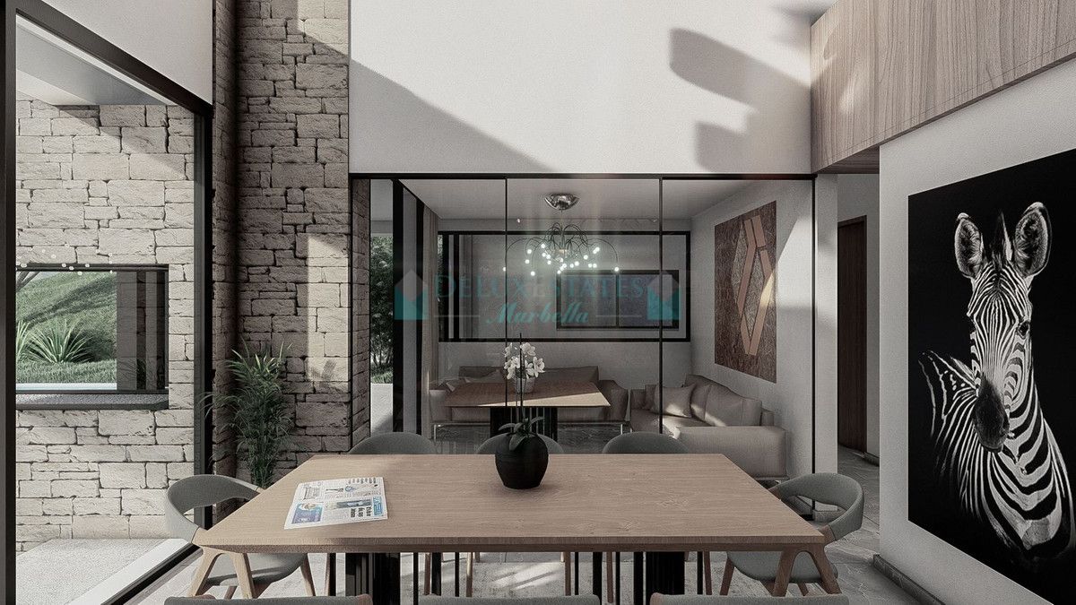 Villa for sale in Atalaya, Estepona