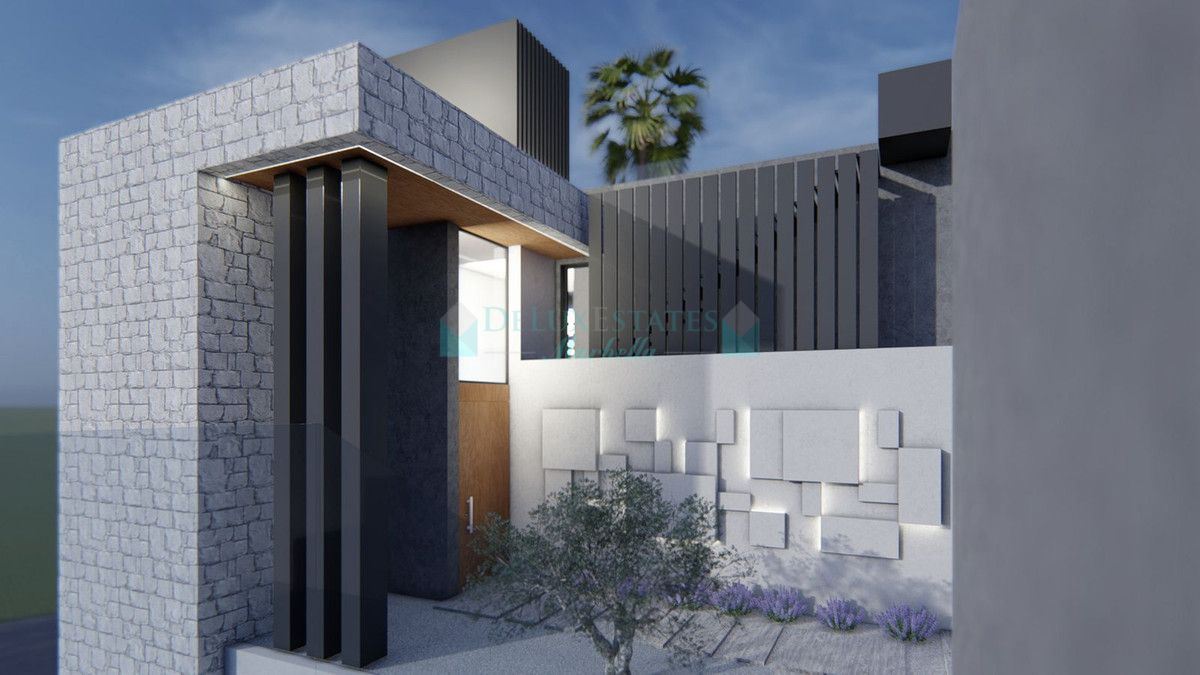 Villa for sale in Atalaya, Estepona